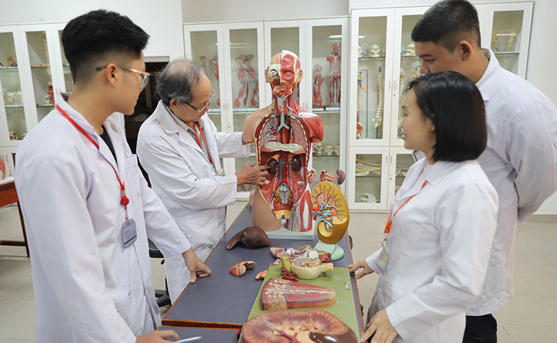 Ngành Bác sĩ Đa khoa tại Đại học Duy Tân