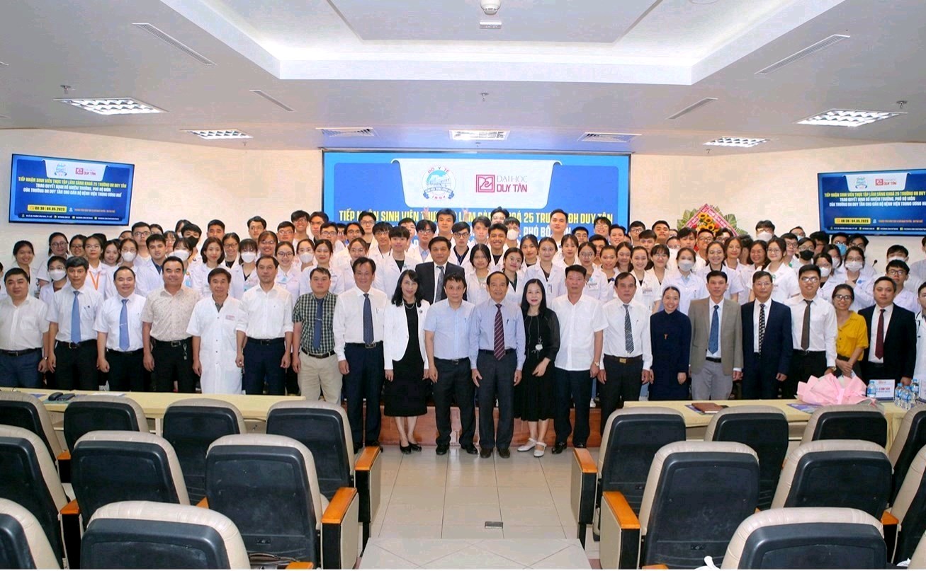 Lễ Tiếp nhận sinh viên thực tập lâm sàng khoá K25 Trường Y Dược Đại học Duy Tân